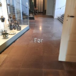 Polering af fliser på Horsens Museum før